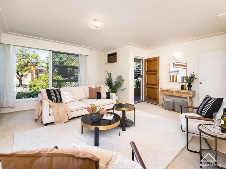 2/30 Queenslea Drive gallery