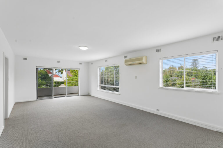 4/7 Bindaring Parade gallery