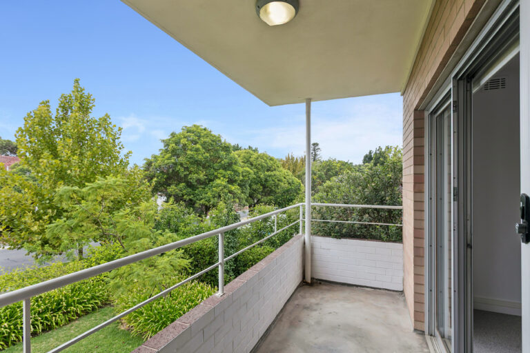 4/7 Bindaring Parade gallery