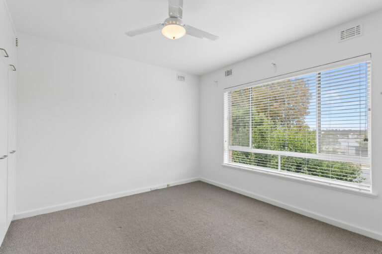 4/7 Bindaring Parade gallery