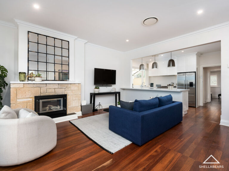 3 Hamersley Street gallery