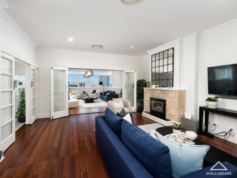 3 Hamersley Street gallery