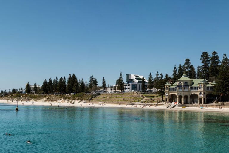 1/110 Marine Parade gallery