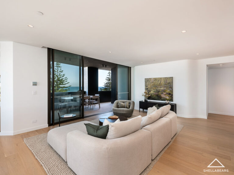 1/110 Marine Parade gallery