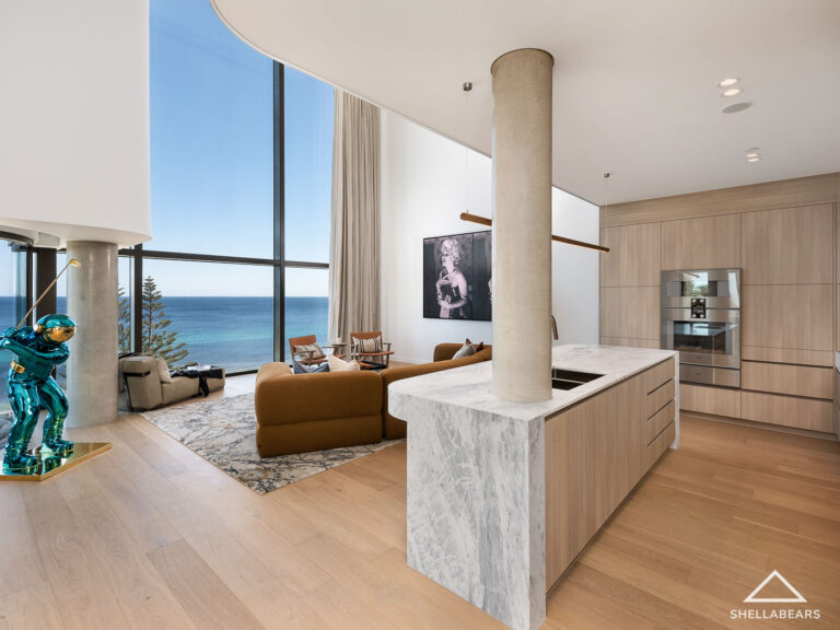 8/110 Marine Parade gallery