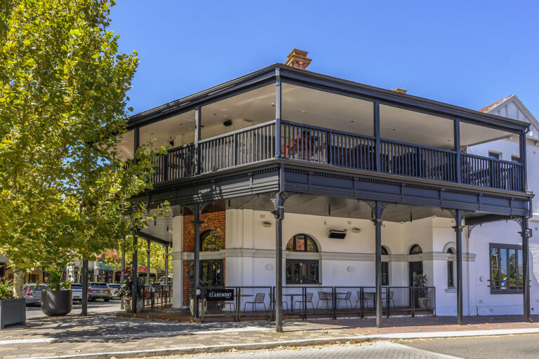 11 Pennell Road gallery