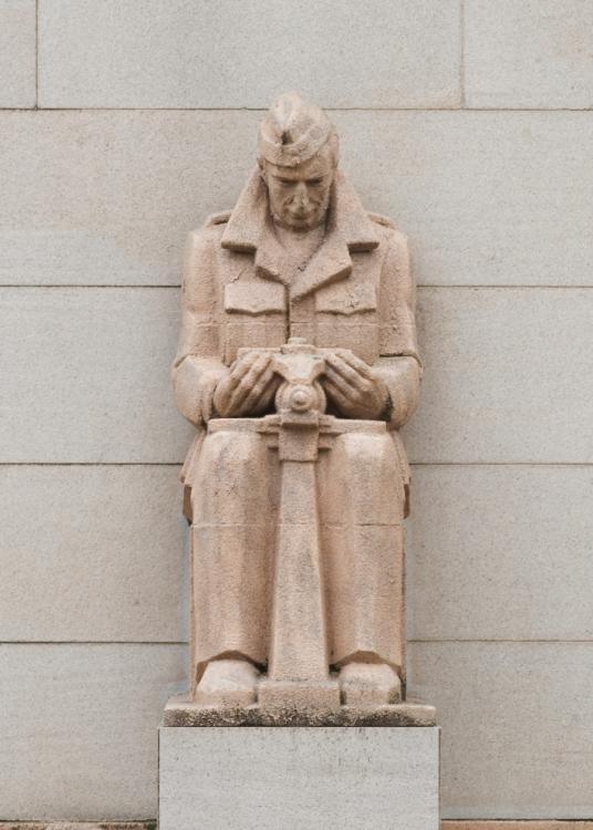 Air Force Mechanic Anzac Memorial Hyde Park Sydney air-force-mechanic-anzac-memorial-hyde-park-sydney