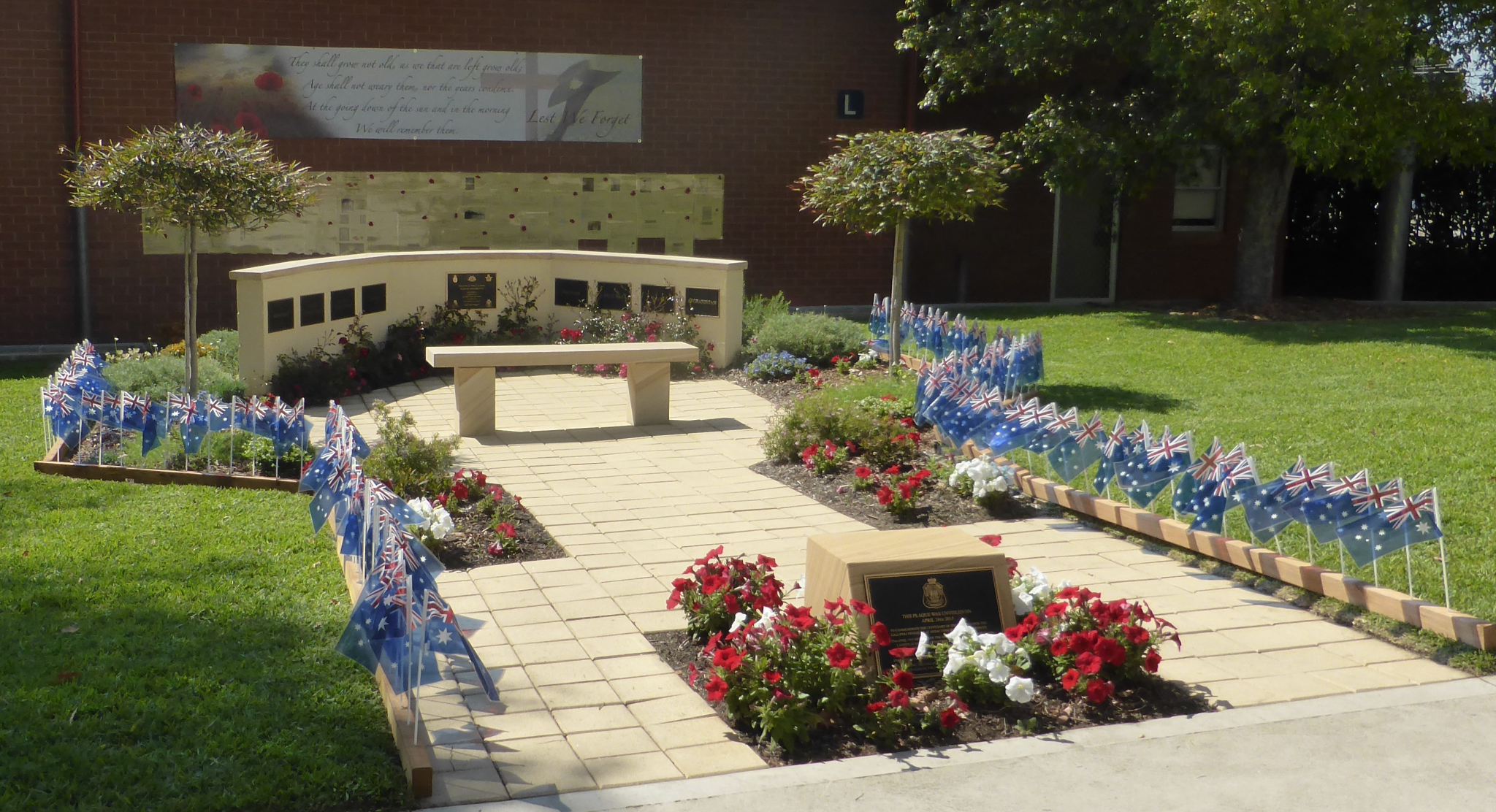 Photograph of Kellyville Public School Place of Remembrance  war memorial