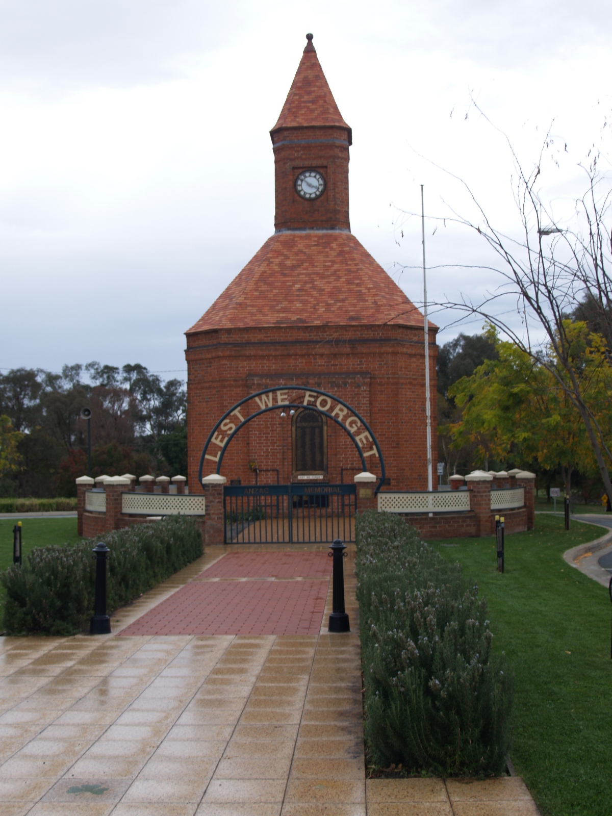 Photograph of Boorowa War Memorial  war memorial