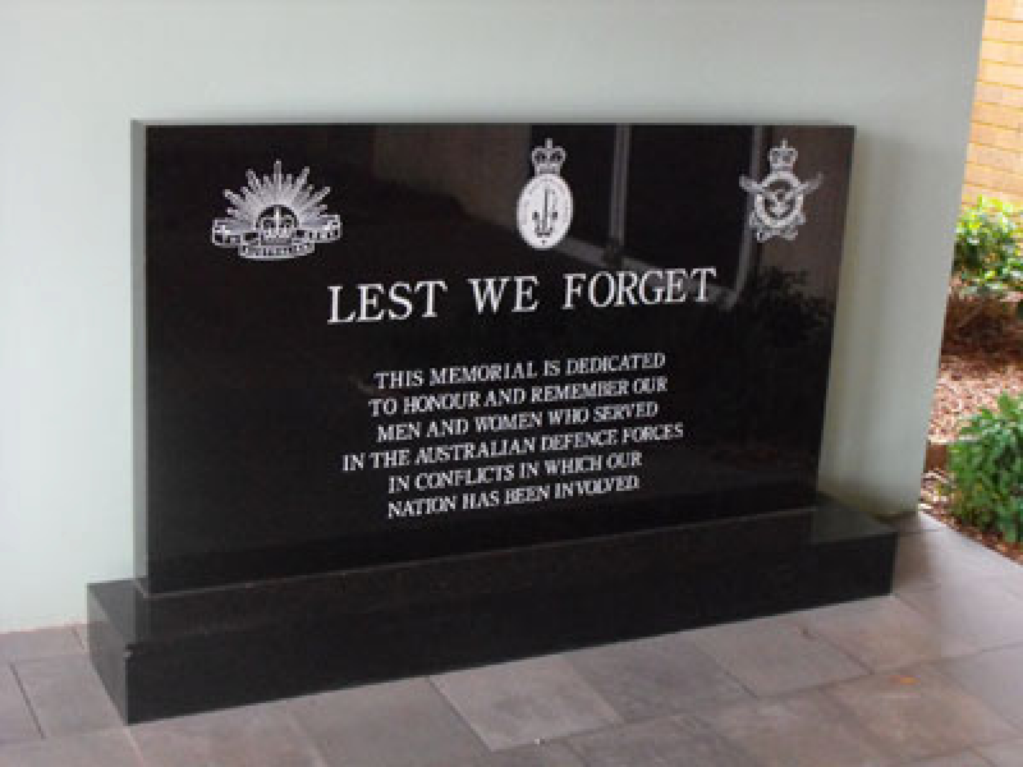 Photograph of Heathcote Services and Citizens Club Memorial  war memorial