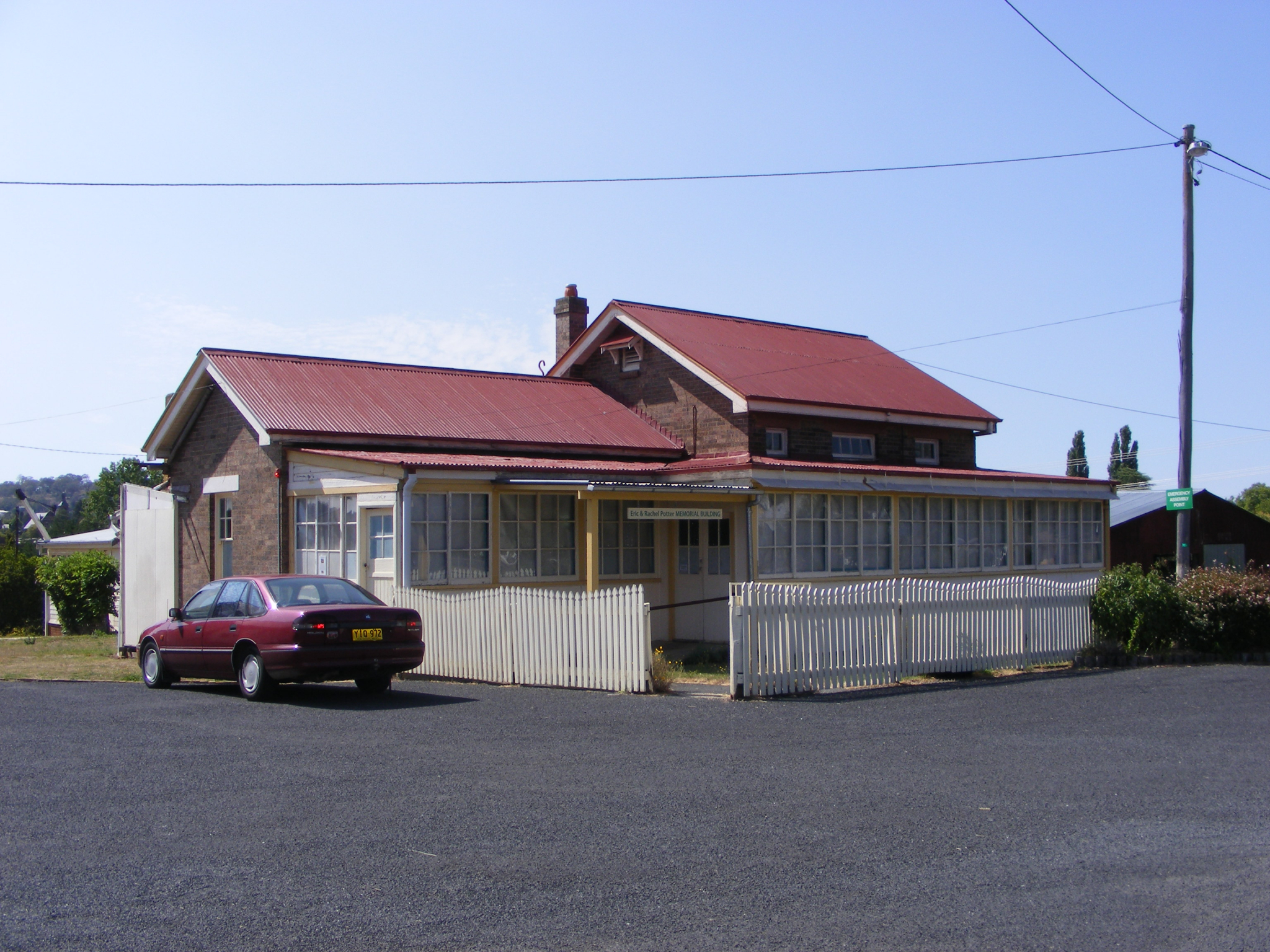 Photograph of Glen Innes First World War Children's Memorial Ward war memorial