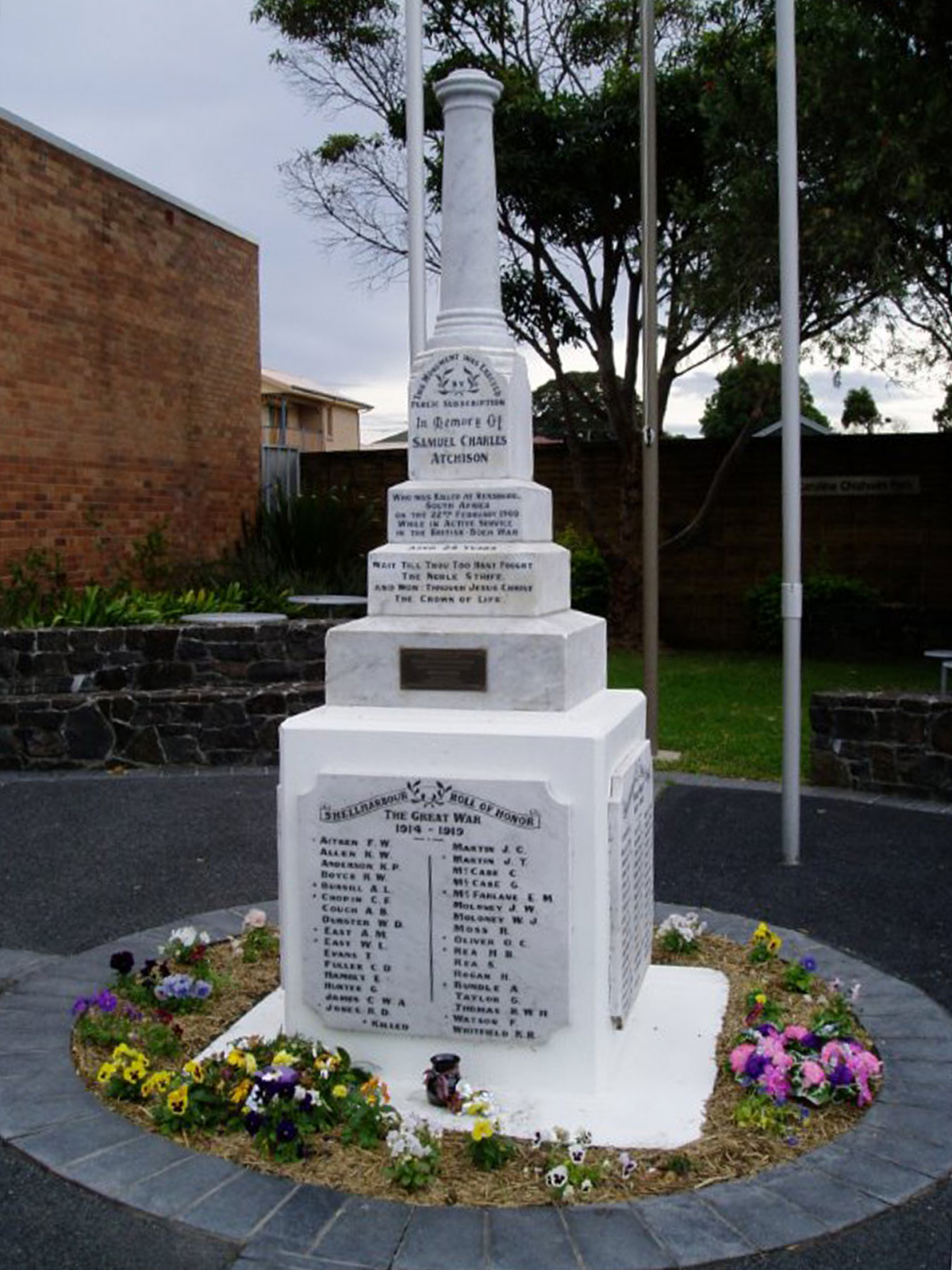 Photograph of Shellharbour Village War Memorial war memorial
