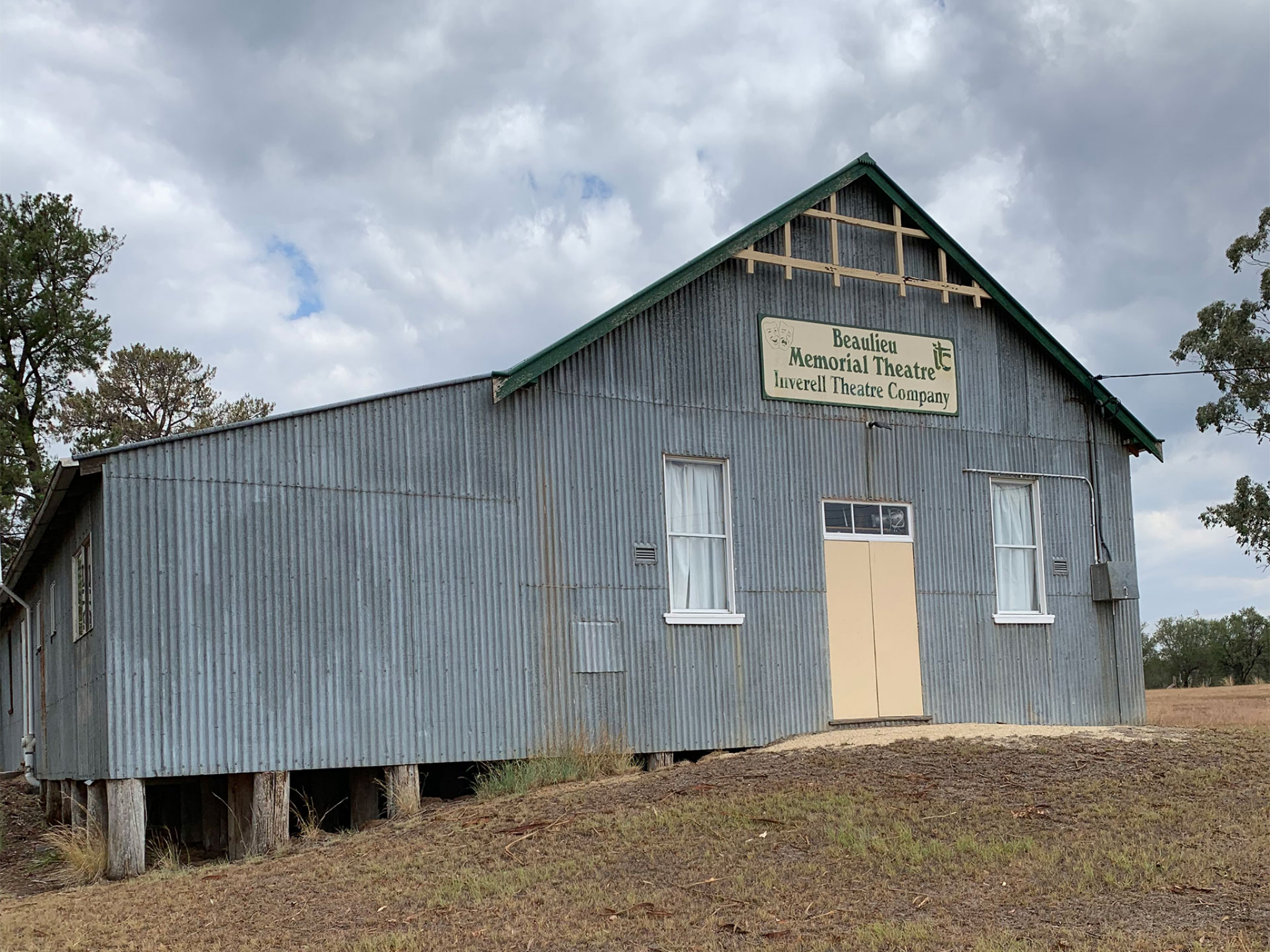 Photograph of Beaulieu Memorial Theatre  war memorial