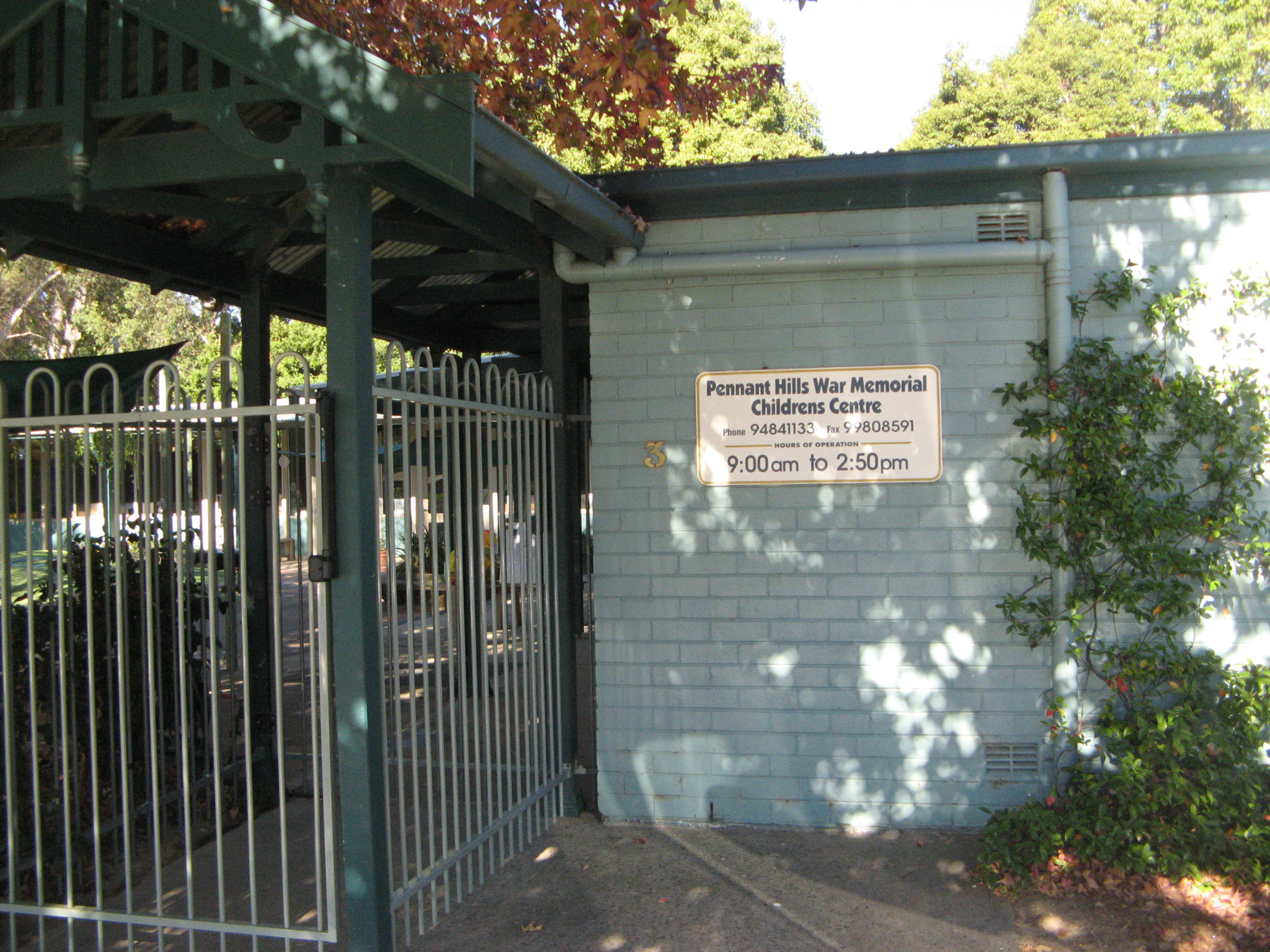 Photograph of Pennant Hills War Memorial Children's Centre  war memorial