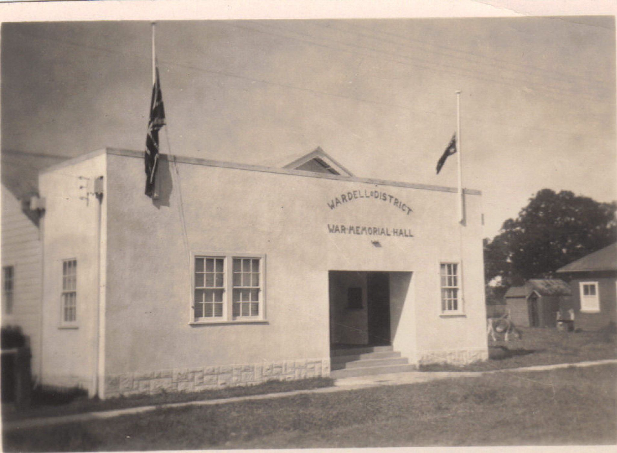 Wardell and District War Memorial Hall and Cenotaph NSW War Memorials