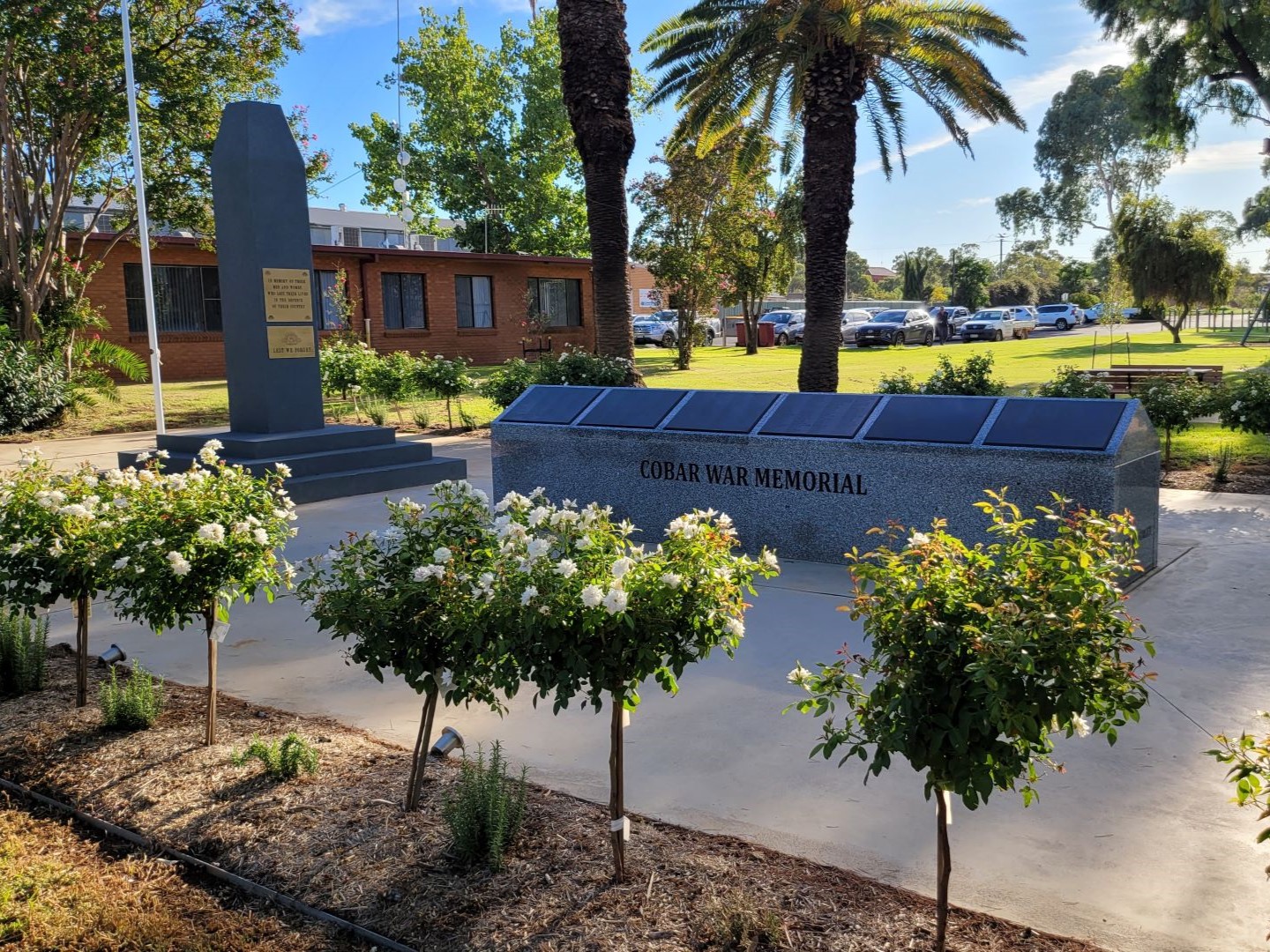 Cobar War Memorial. Photograph by John de Bruin. 