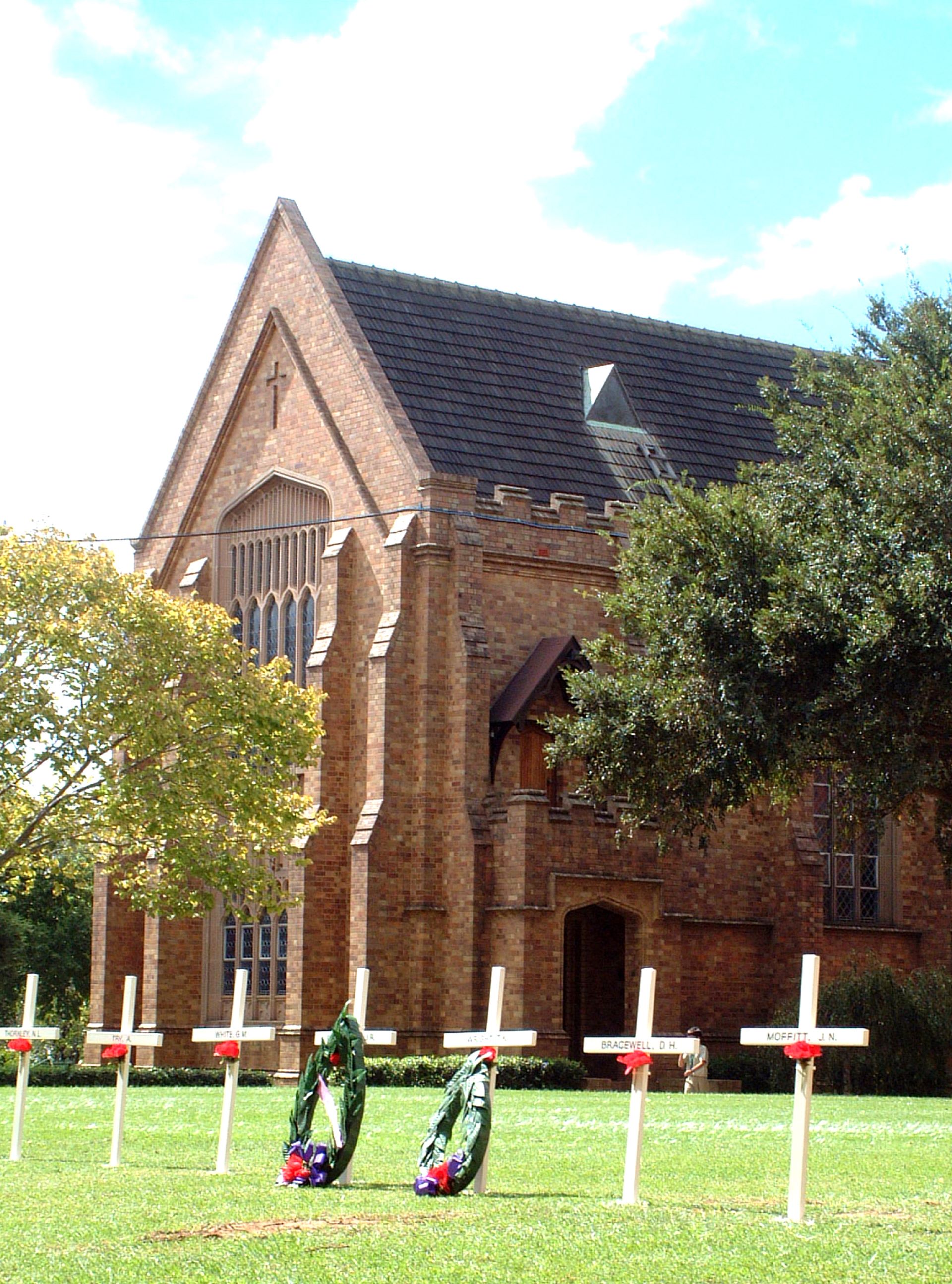 Trinity Grammar School War Memorial Chapel (2003).