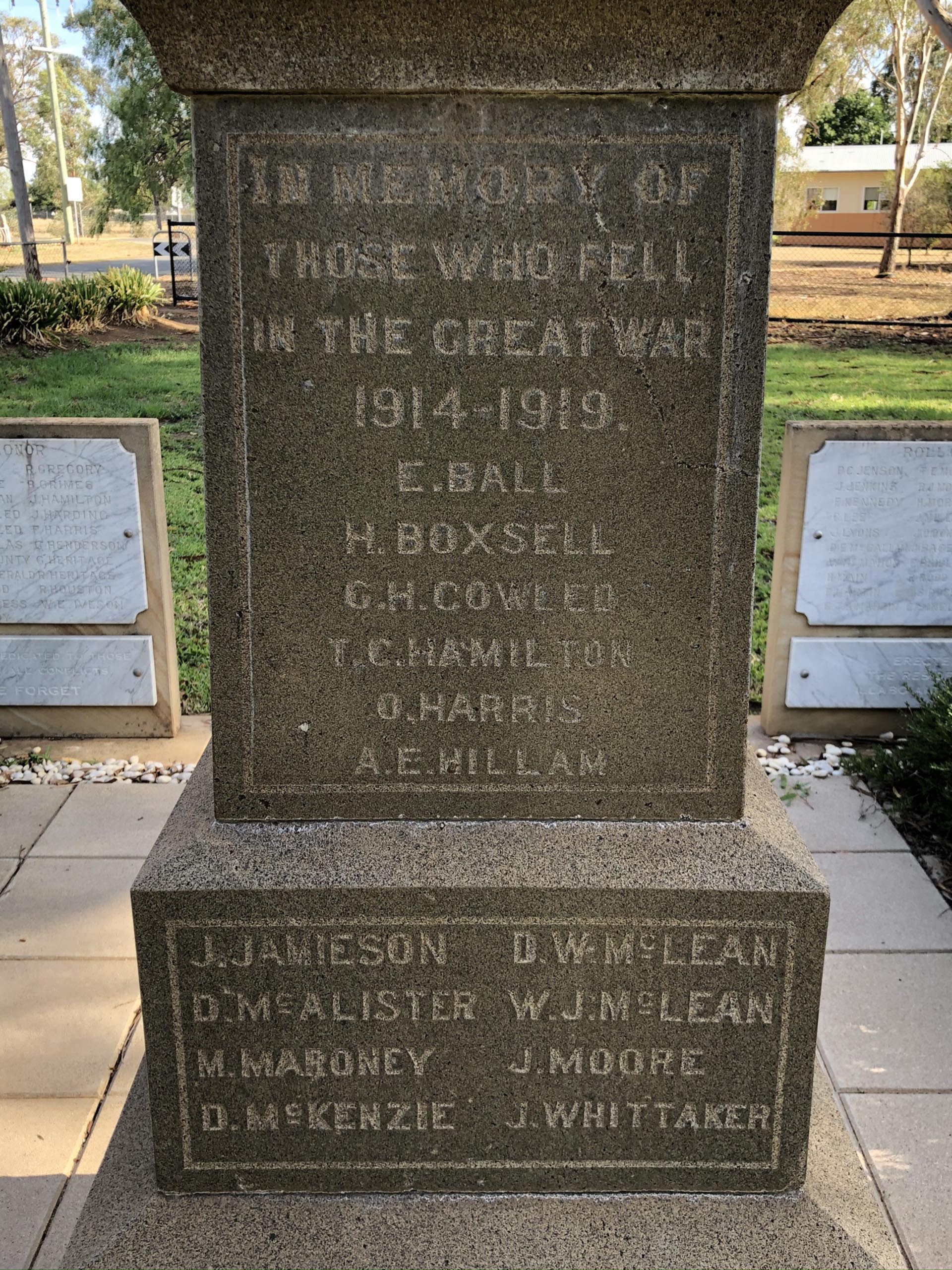 Illabo First World War Memorial and Roll of Honor, close-up of obelisk inscription