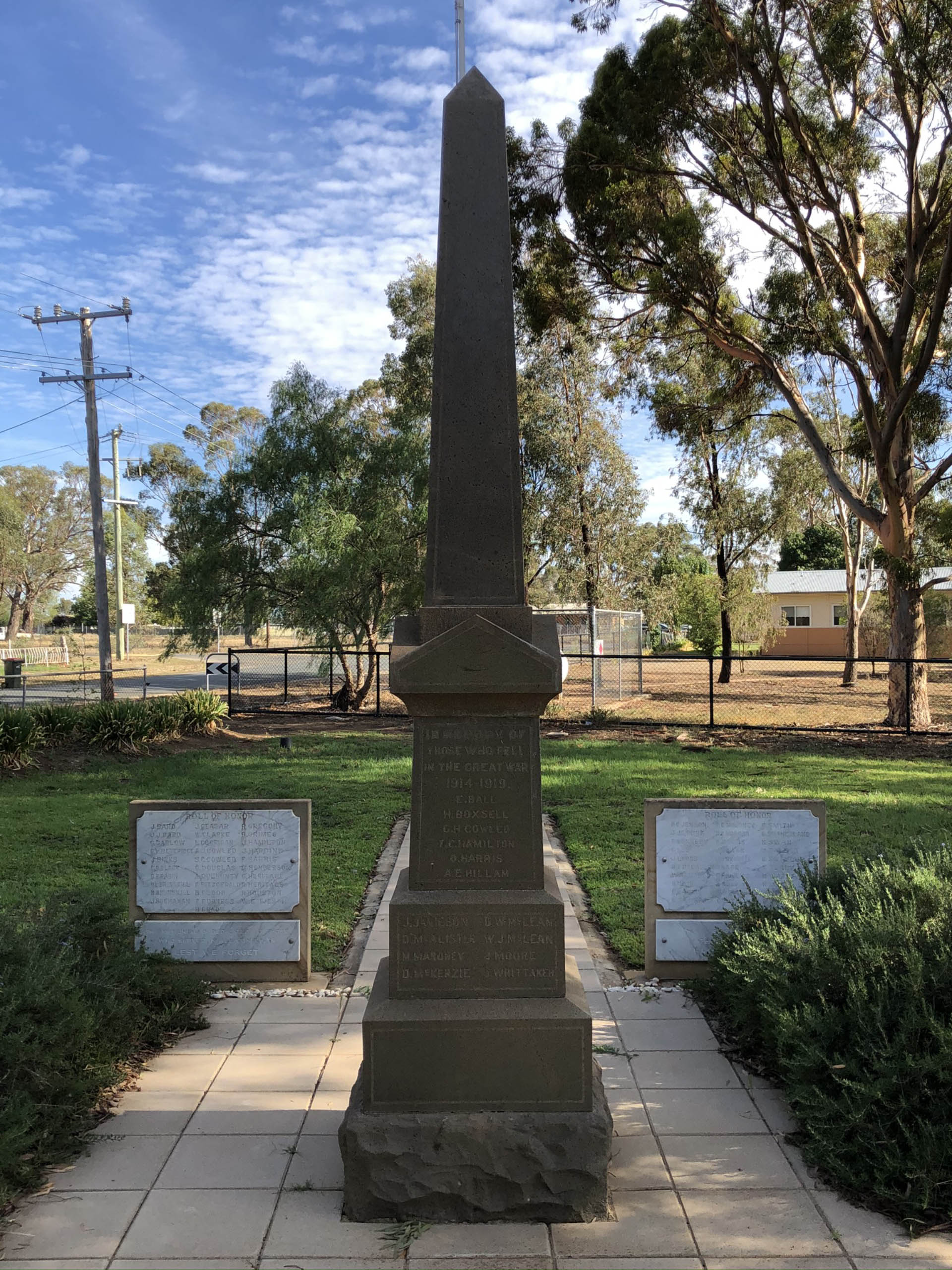 Illabo First World War Memorial and Roll of Honor, obelisk and roll of honor