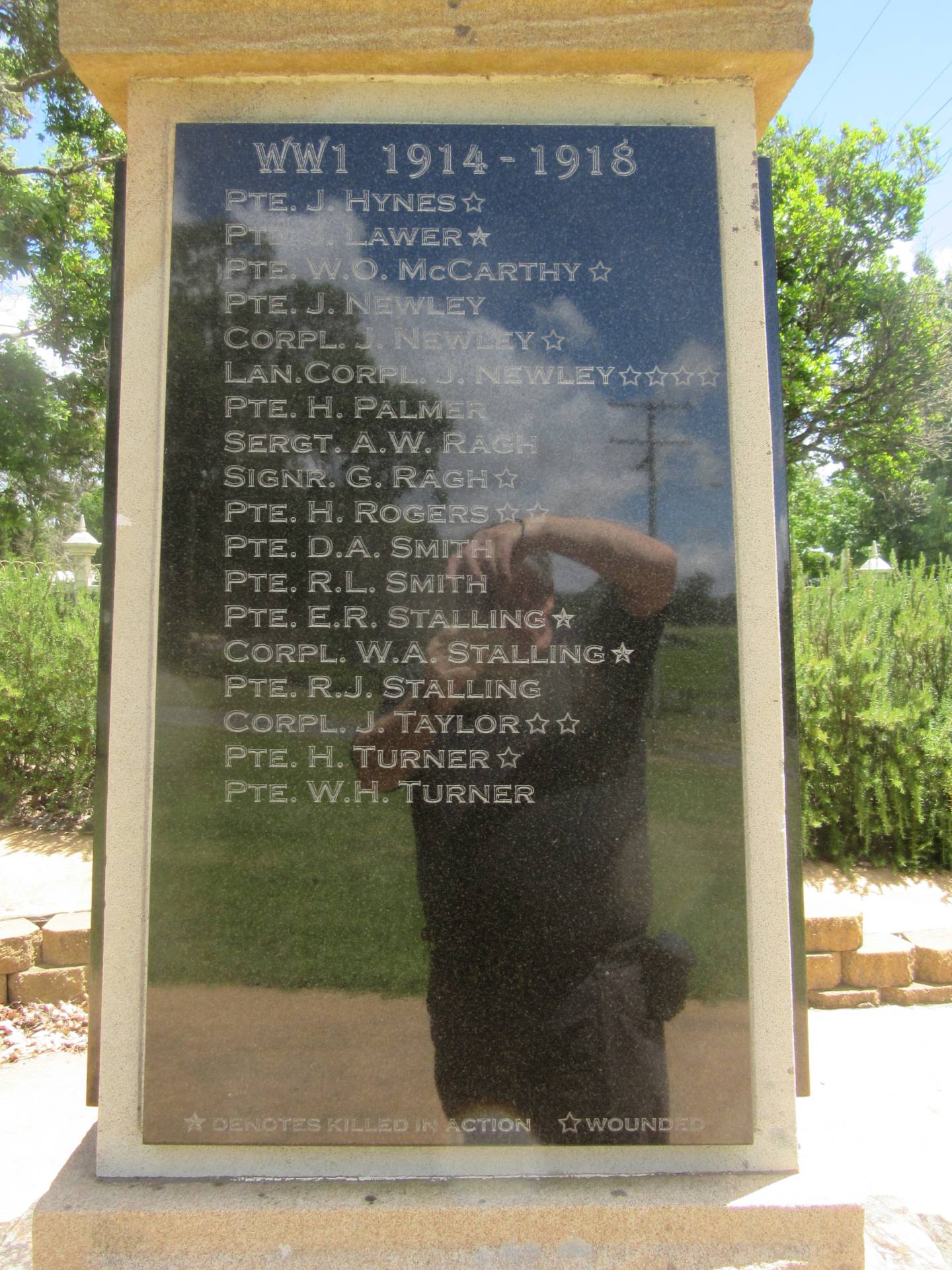 Liston-Amosfield First and Second World Wars Memorial, honour roll tablet