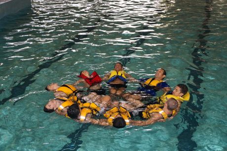 Northern Advocate: Safety session sees waka ama in pools