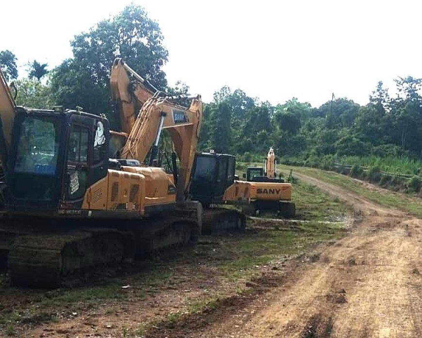 Lima Ekskavator Misterius Ditemukan di Sungai Desa Bente, Warga Khawatirkan Aktivitas Ilegal