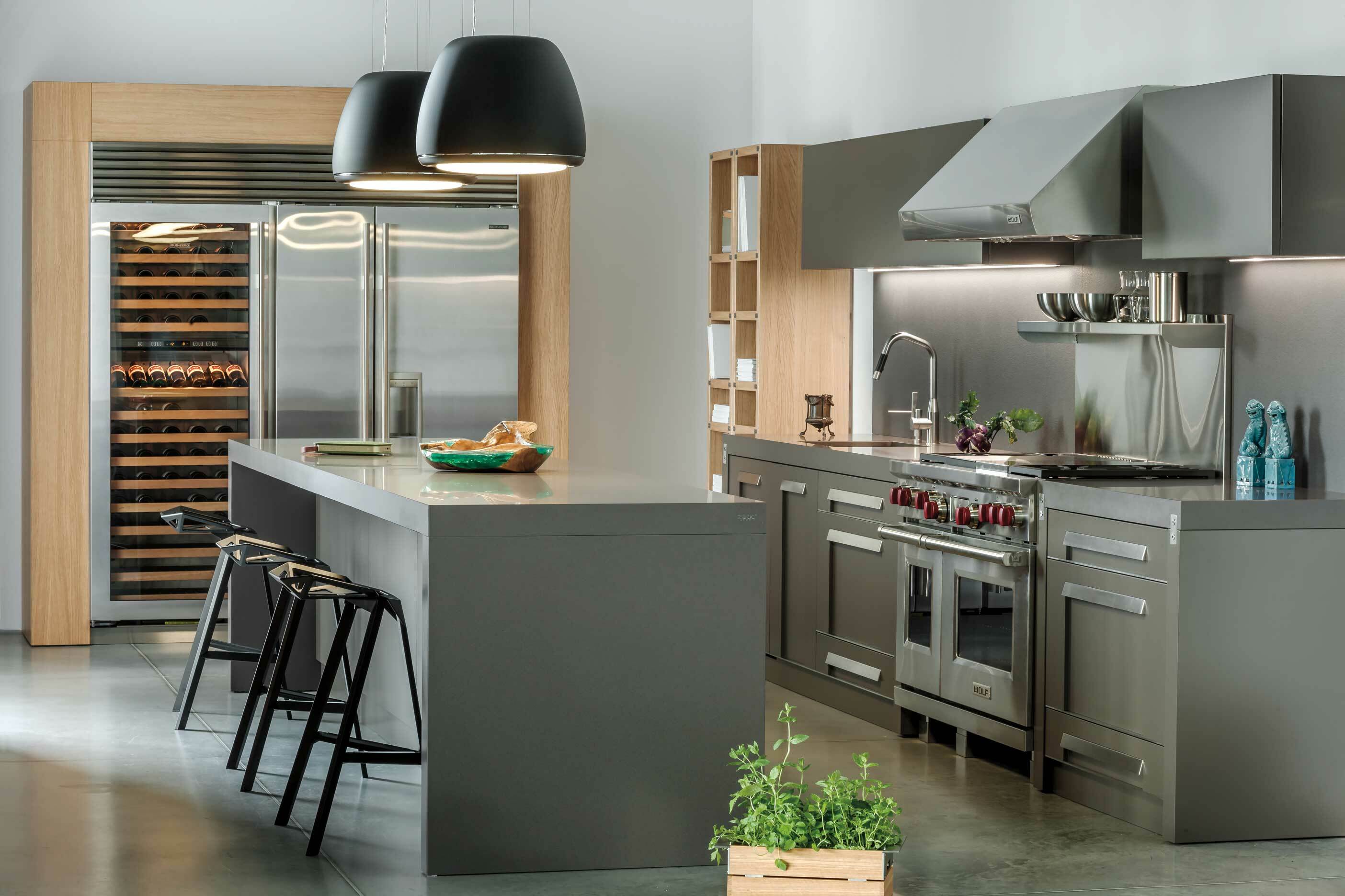 Sub Zero 610mm Wine Fridge