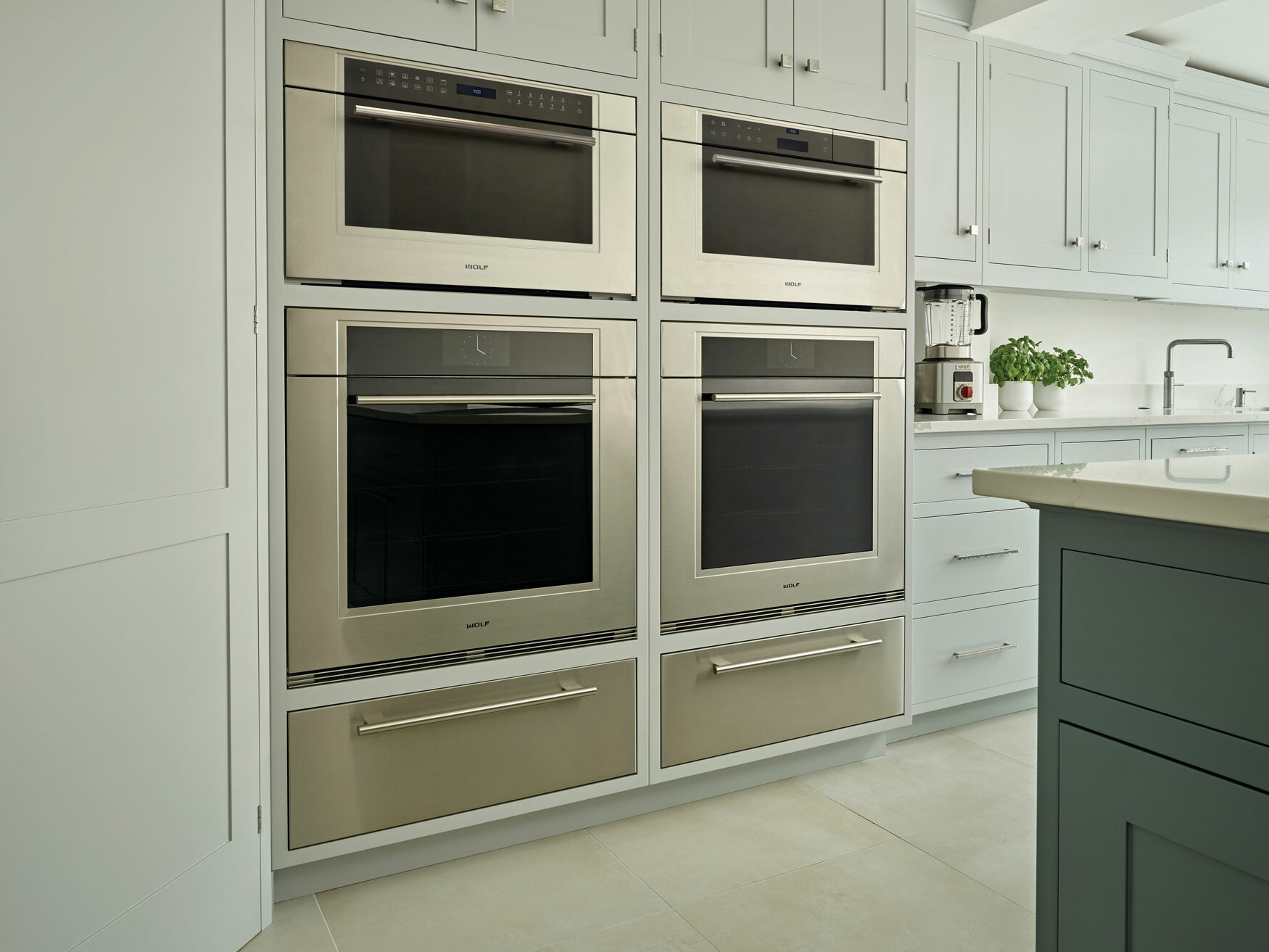 MD INTL Mccarron Davies23 061418 CMYK High Resolution web