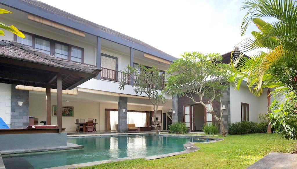 40+ Villa Fanisa Pics