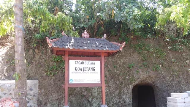 The Bali Bible Goa Jepang Klungkung The Bali Bible Goa Jepang Klungkung