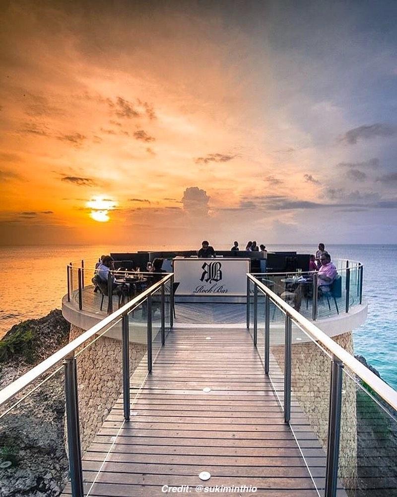 The Bali Bible Rock Bar Bali At Ayana Resort And Spa The Bali Bible Rock Bar Bali At Ayana Resort And Spa