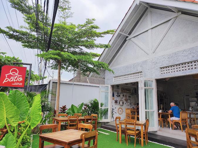 The Bali Bible Patio Coffee & Comfort Food, Sanur
