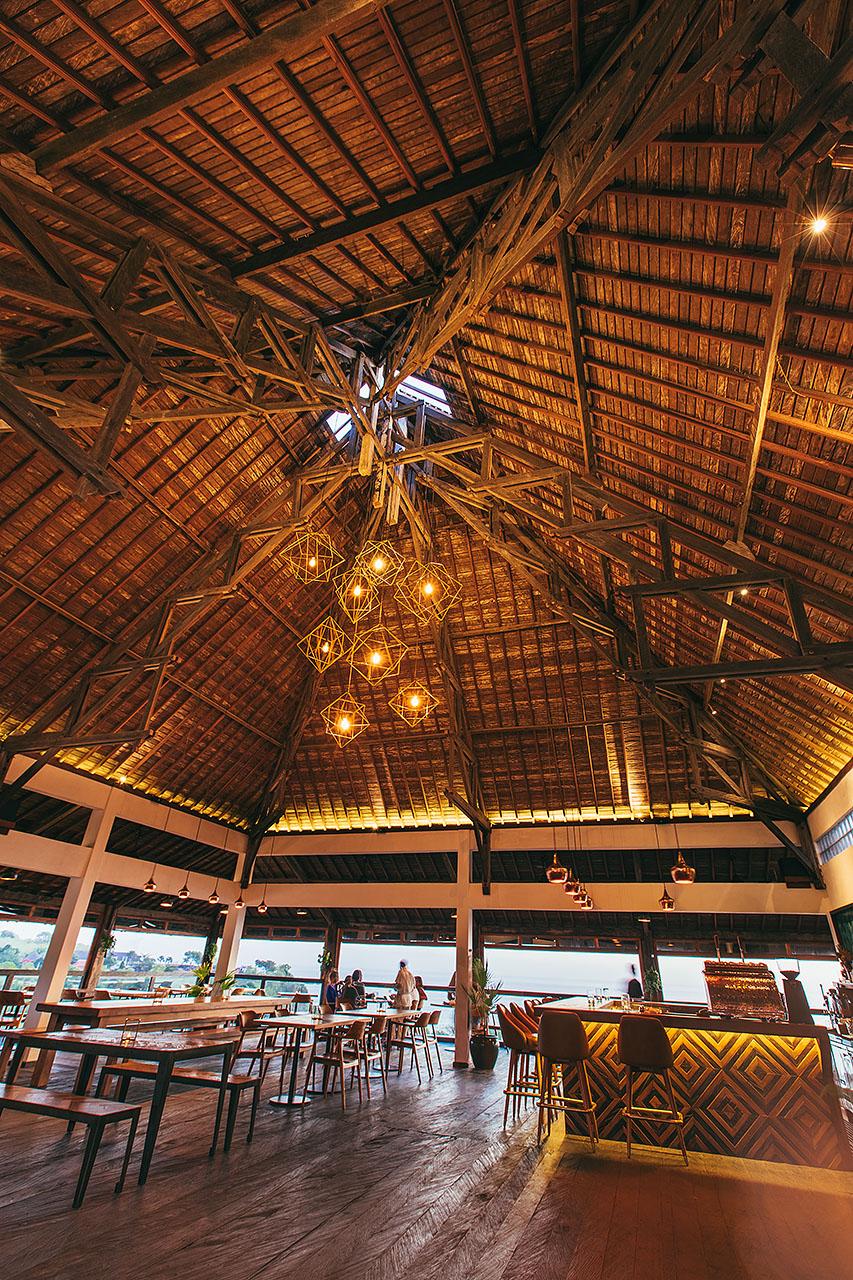 The Bali Bible Mana Uluwatu Restaurant Bar The Bali Bible Mana Uluwatu Restaurant Bar