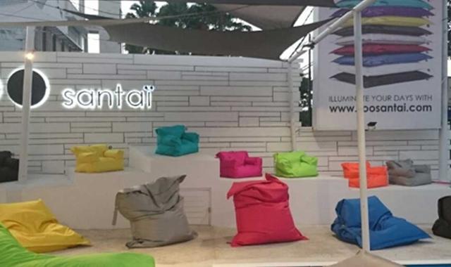 santai pool bean bags