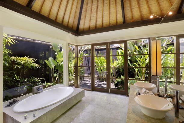 Deals Detail | Luxurious 5 Bedroom Pool Villa with Awesome ...