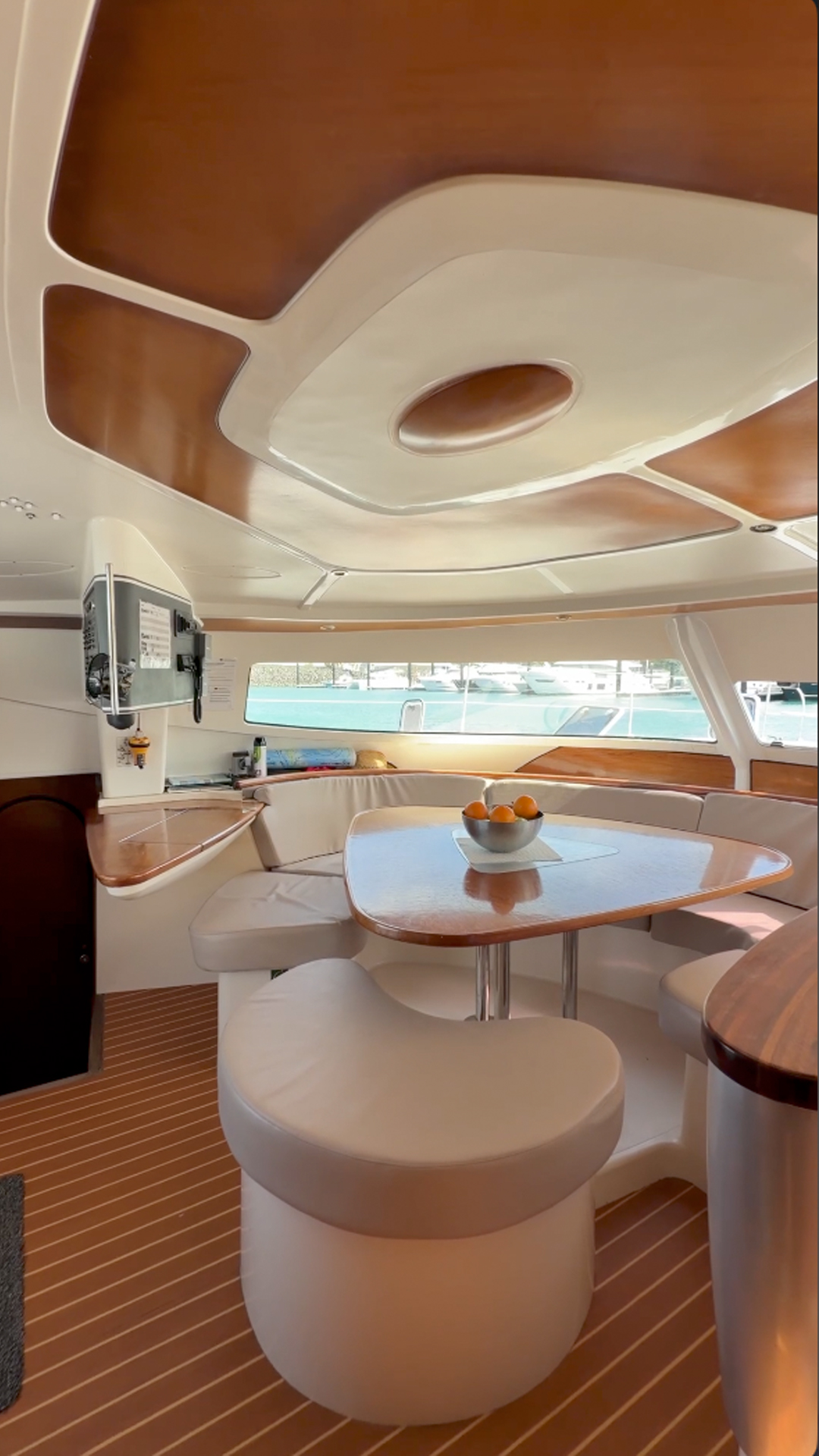 Short video thumbnail