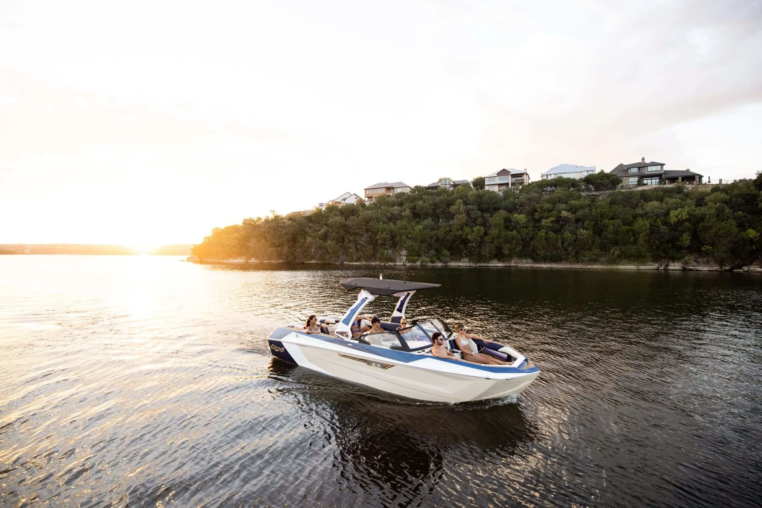 Ultré ZX Class Exclusive Features | Tige Boat Australia | Surf