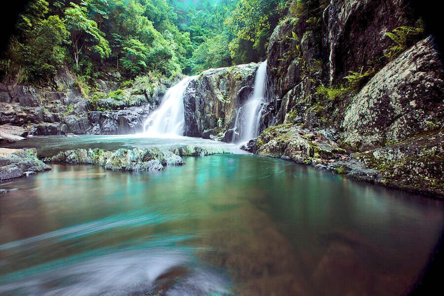 10Travlr Crystal Cascades, Cairns