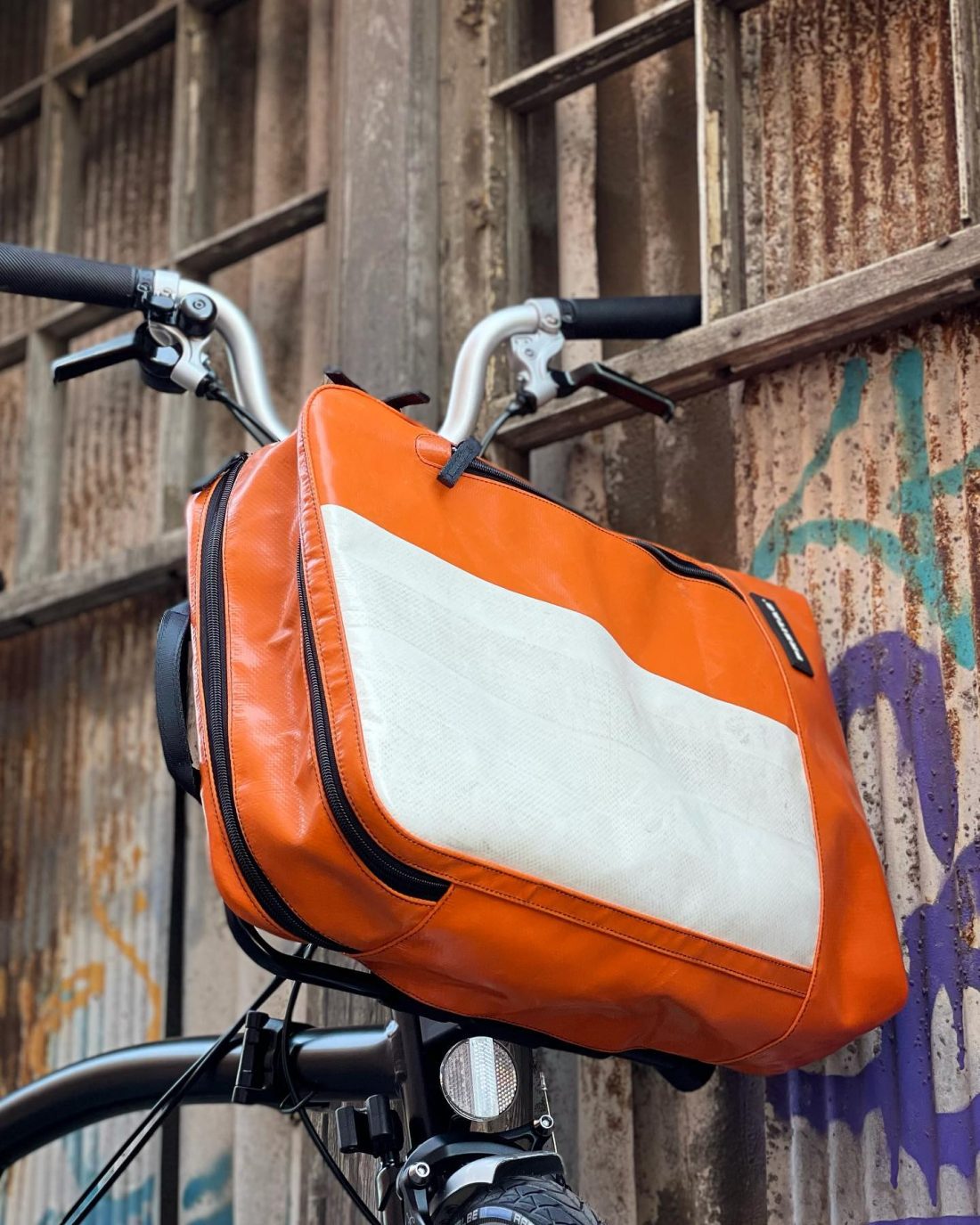 フライターグ FREITAG ×BROMPTON F748 COLTRANE 最も安い販売 - www