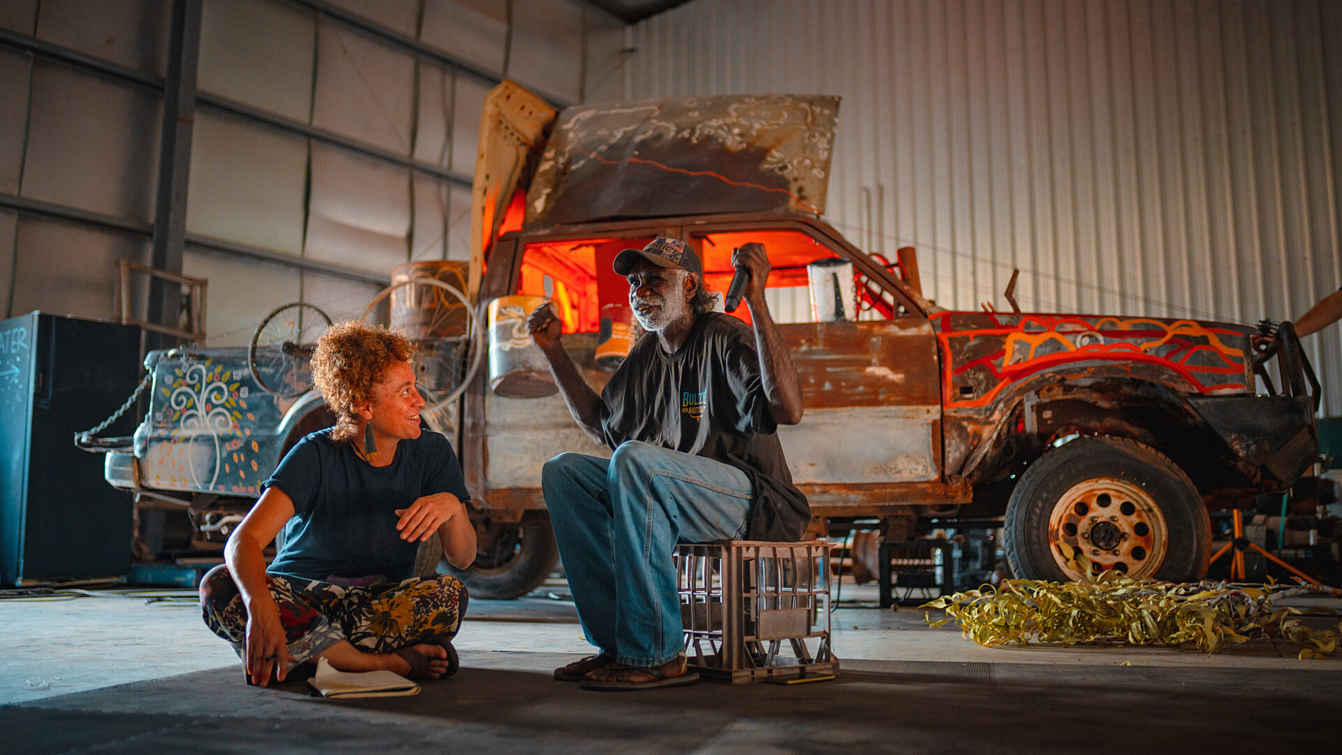 Dramaturge Victoria Hunt and Gija Performer Andrew Pelican Daylight as part of Turas Journey Down program development in Kununurra 2022 photo by Edify Media 1