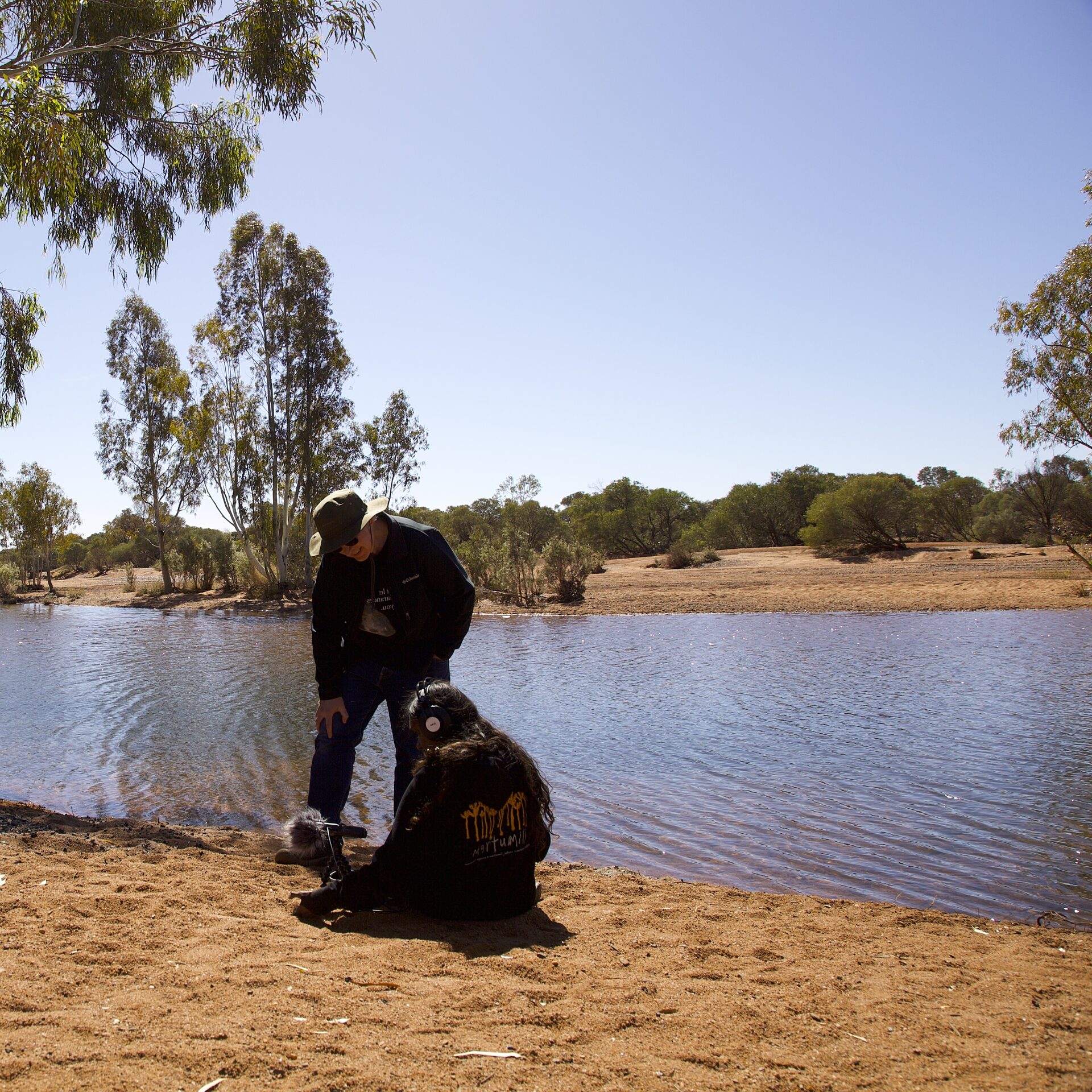 Kulininpalaju Philip Samartzis and Alysha Taylor at Sandy Creek Nyiyarparli