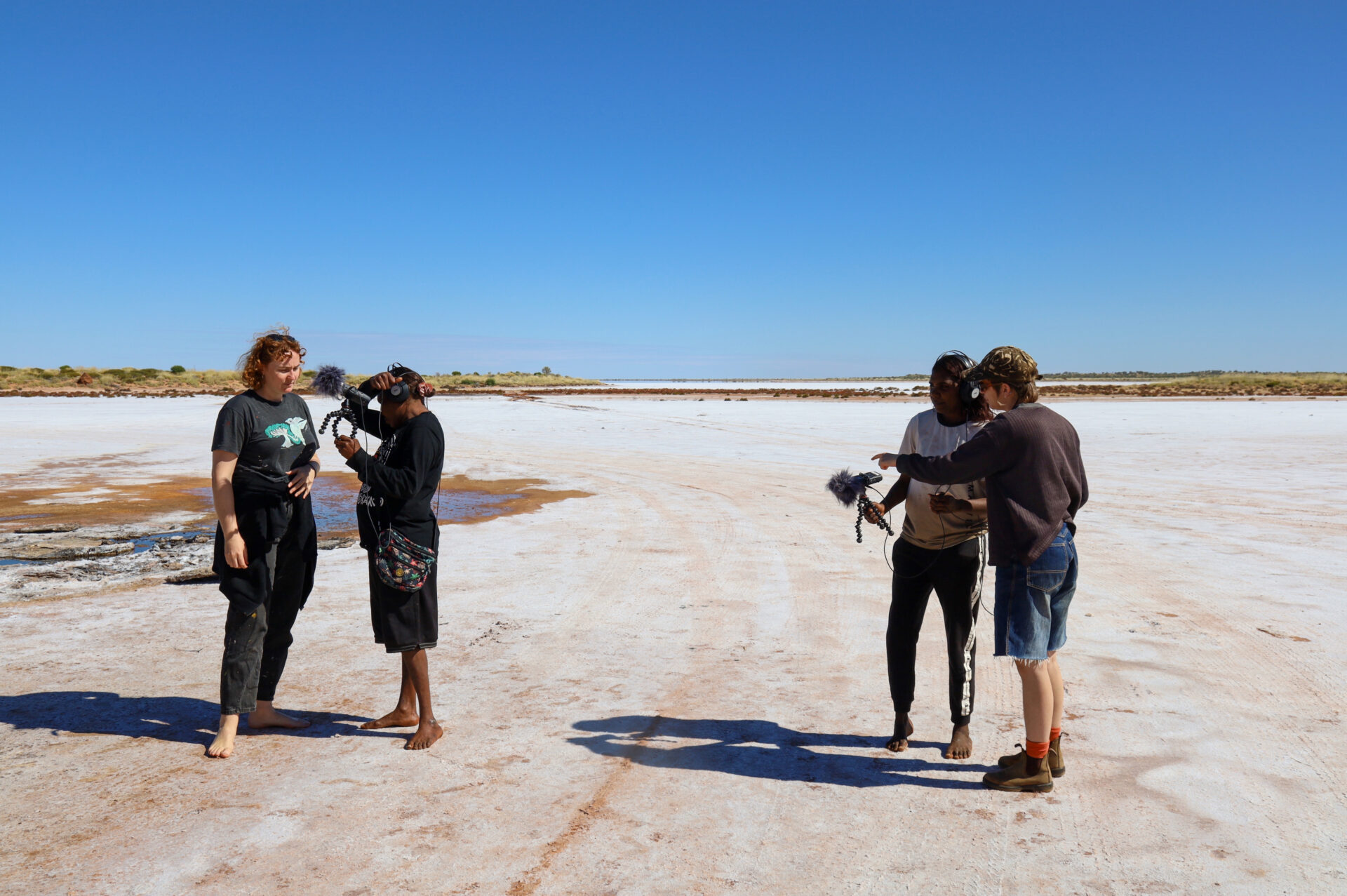 Anna Spencer Rianne Burton Kimeal Simpson and Annika Moses at Wilarra Spring