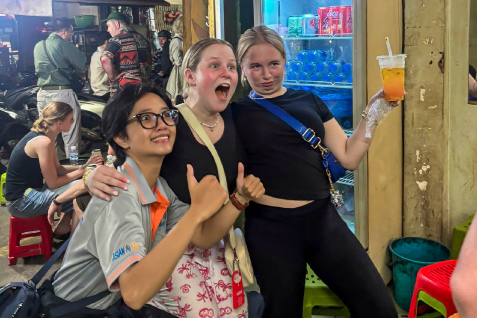 Ho Chi Minh City Sunset Sky Bar & Michelin Street Food - 4 hours (PSG009-CAR)