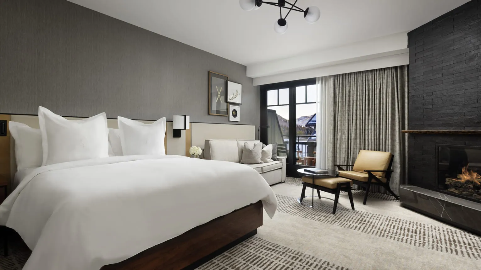 Four Seasons Resort & Residences Vail, Colorado, USA, Deluxe Room