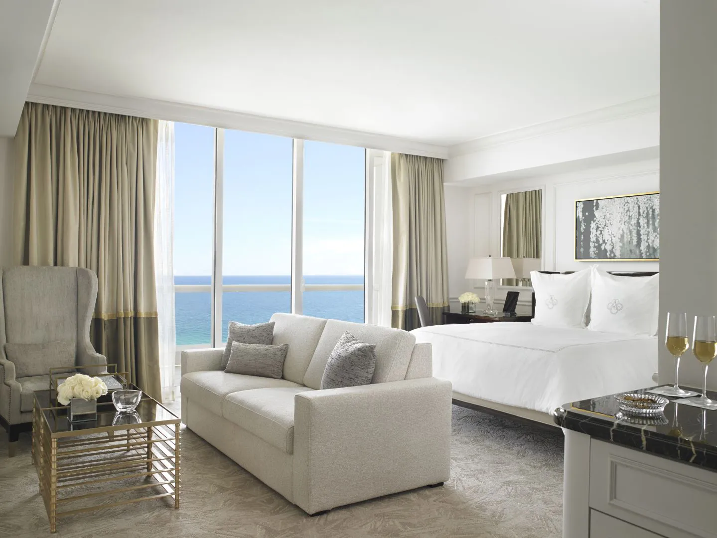 Acqualine Resort & Residences on the Beach, Sunny Isles Beach, Miami, Florida, USA, Oceanfront Room