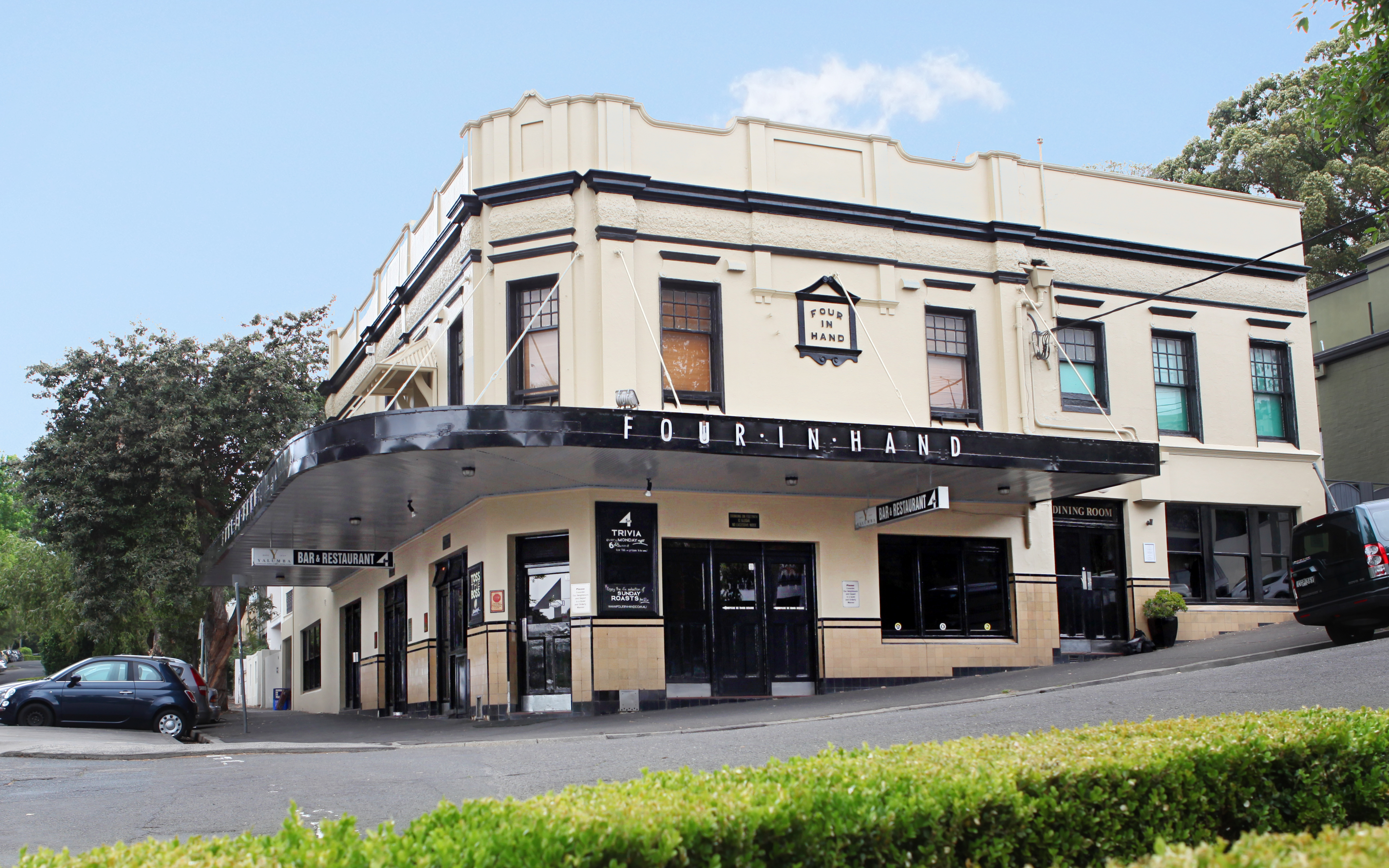 PHMG sell Four In Hand pub hospitality Magazine