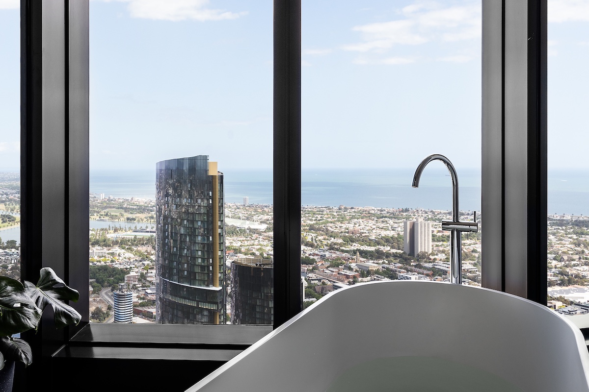 Apartments in Melbourne&#039;s Australia 108, the Southern Hemisphere&#039;s tallest residential tower, listed for sale