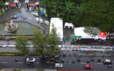 Pecahkan Rekor MURI, Ribuan Warga Solo Buka Puasa Bersama Sepanjang 2,8 Km